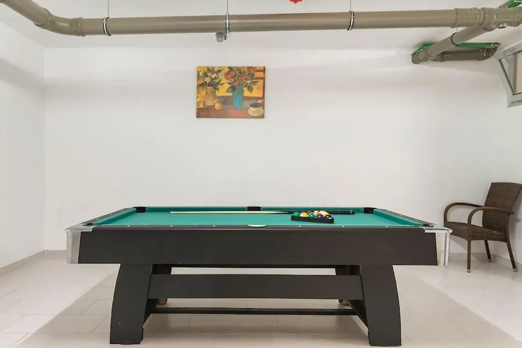 Big Villa Tauro With Private Heated Saltwater Pool & Jacuzzi & Bbq & Game Room & Arcade Games Mogan