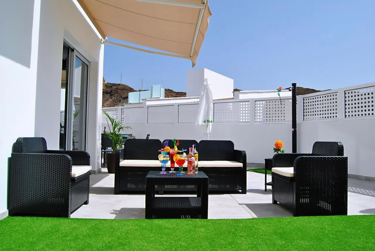 Big Villa Tauro With Private Heated Saltwater Pool & Jacuzzi & Bbq & Game Room & Arcade Games Mogan