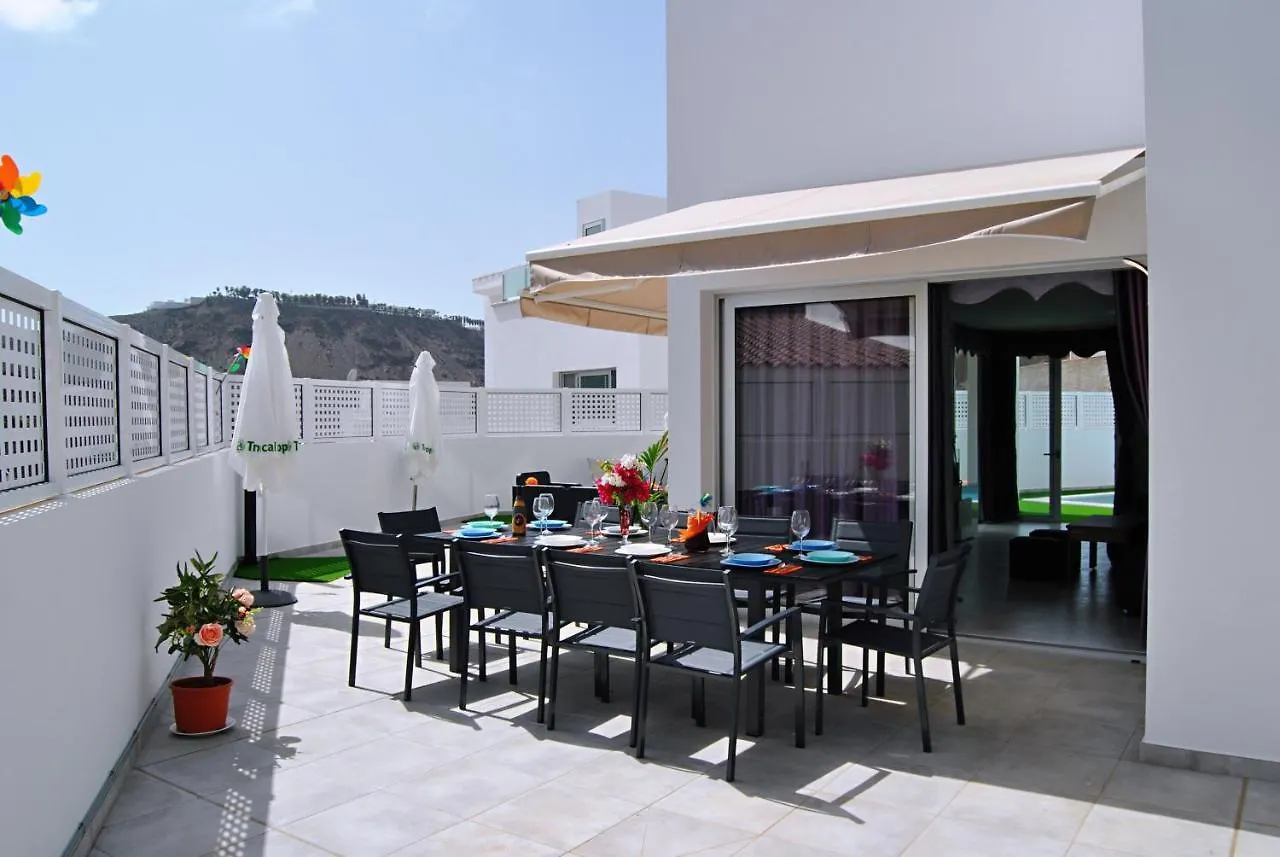 Big Villa Tauro With Private Heated Saltwater Pool & Jacuzzi & Bbq & Game Room & Arcade Games Mogan