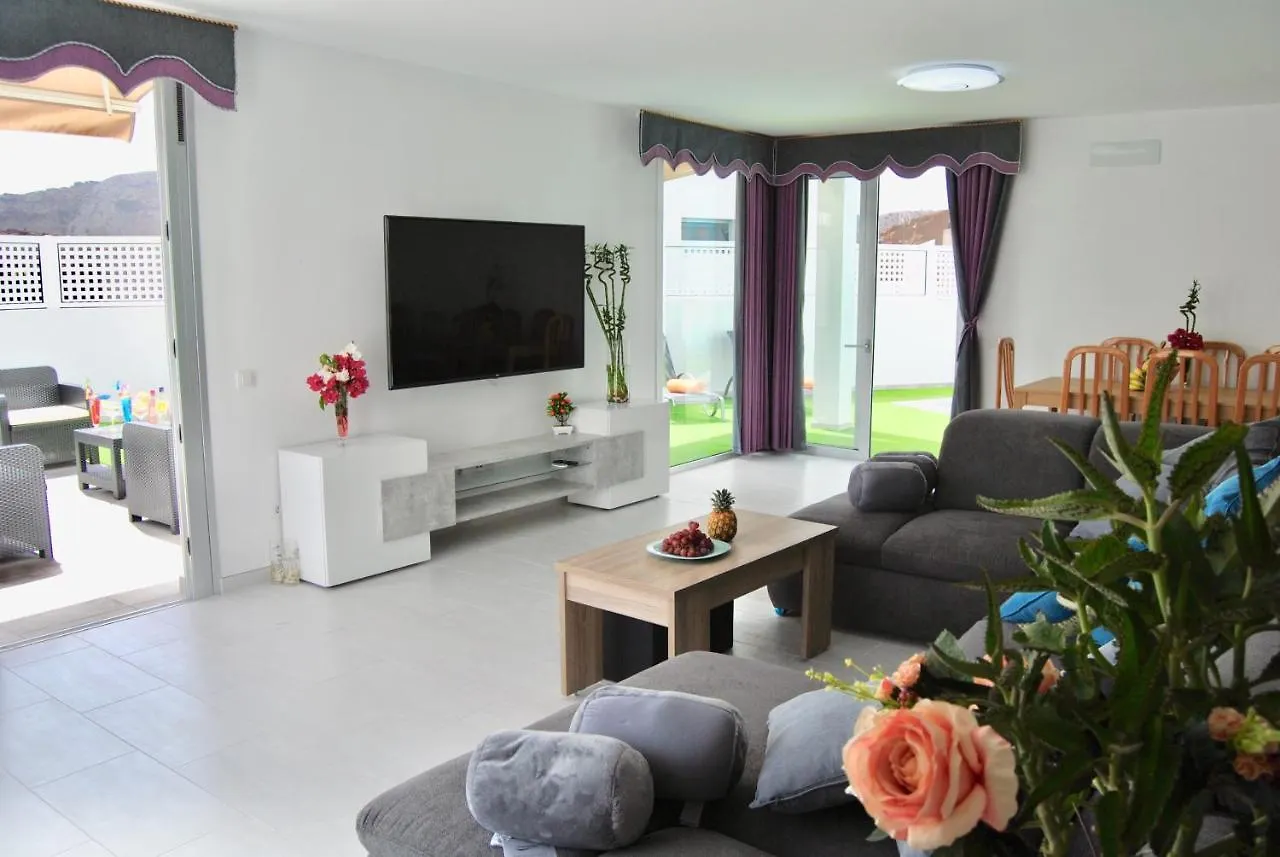 Big Villa Tauro With Private Heated Saltwater Pool & Jacuzzi & Bbq & Game Room & Arcade Games Mogan