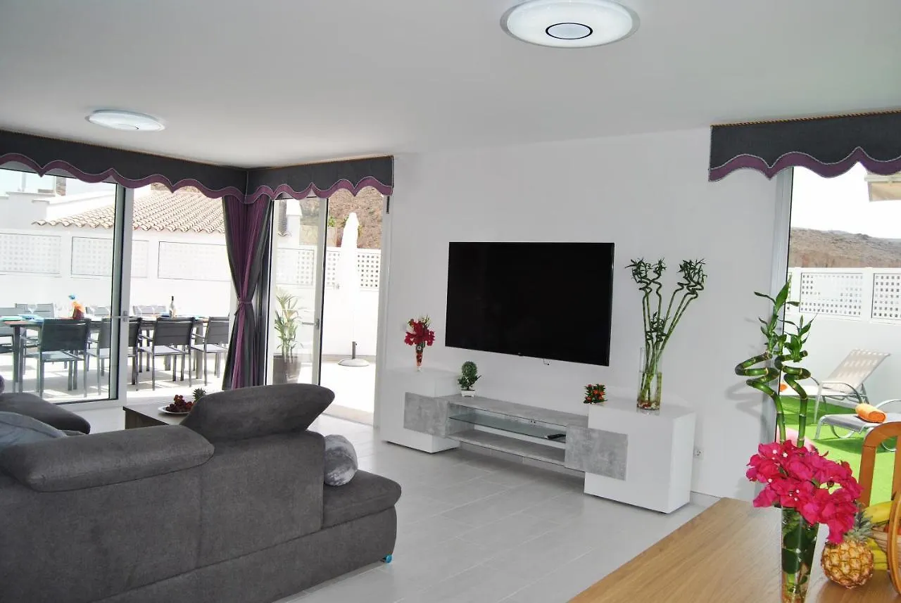 Big Villa Tauro With Private Heated Saltwater Pool & Jacuzzi & Bbq & Game Room & Arcade Games Mogán